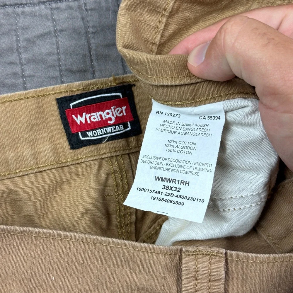 Wrangler Workwear Mens 38x32 Tan Ripstop Cargo Pants Utility Carpenter Relaxed